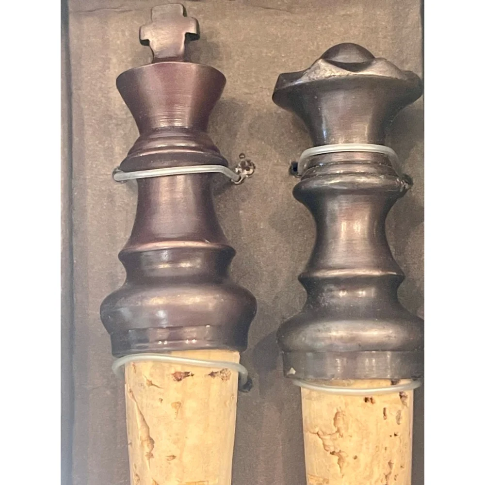 Bronze Chess King & Queen Wine Bottle Stoppers Metal & Cork Barware Set
